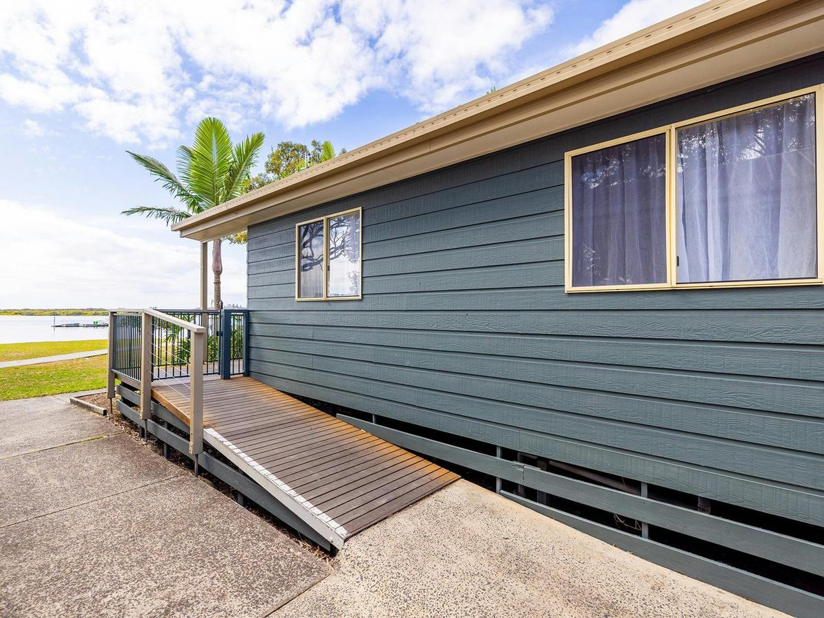 2 Bedroom Waterfront Villa