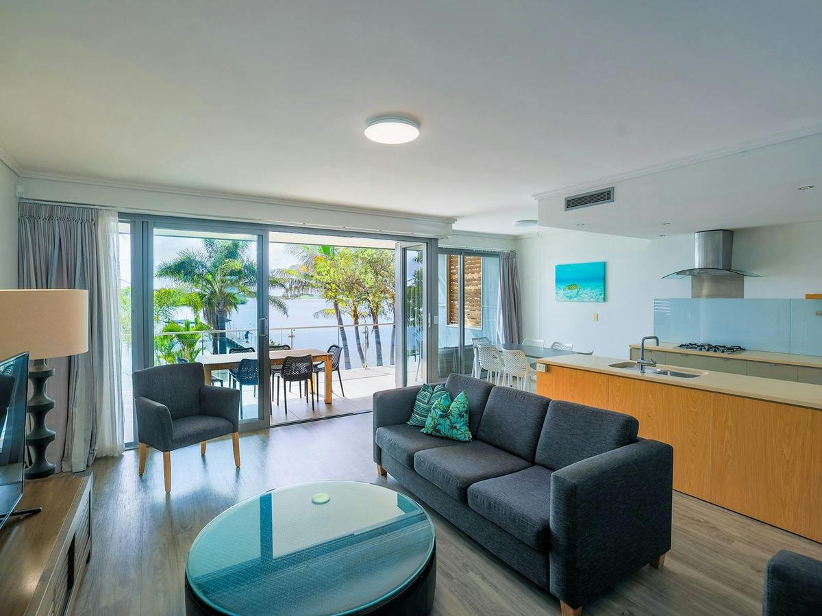 3 Bedroom Waterview Villa