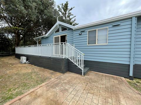 Pelican Cabin