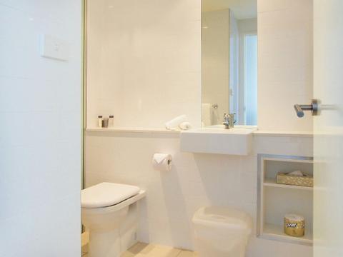 Hotel Room - bathroom