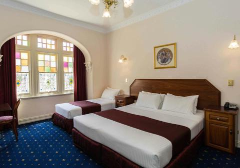 Deluxe Triple Room