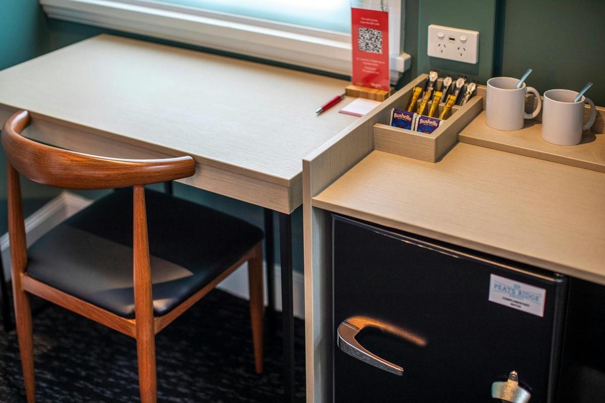 Studio Queen and Single