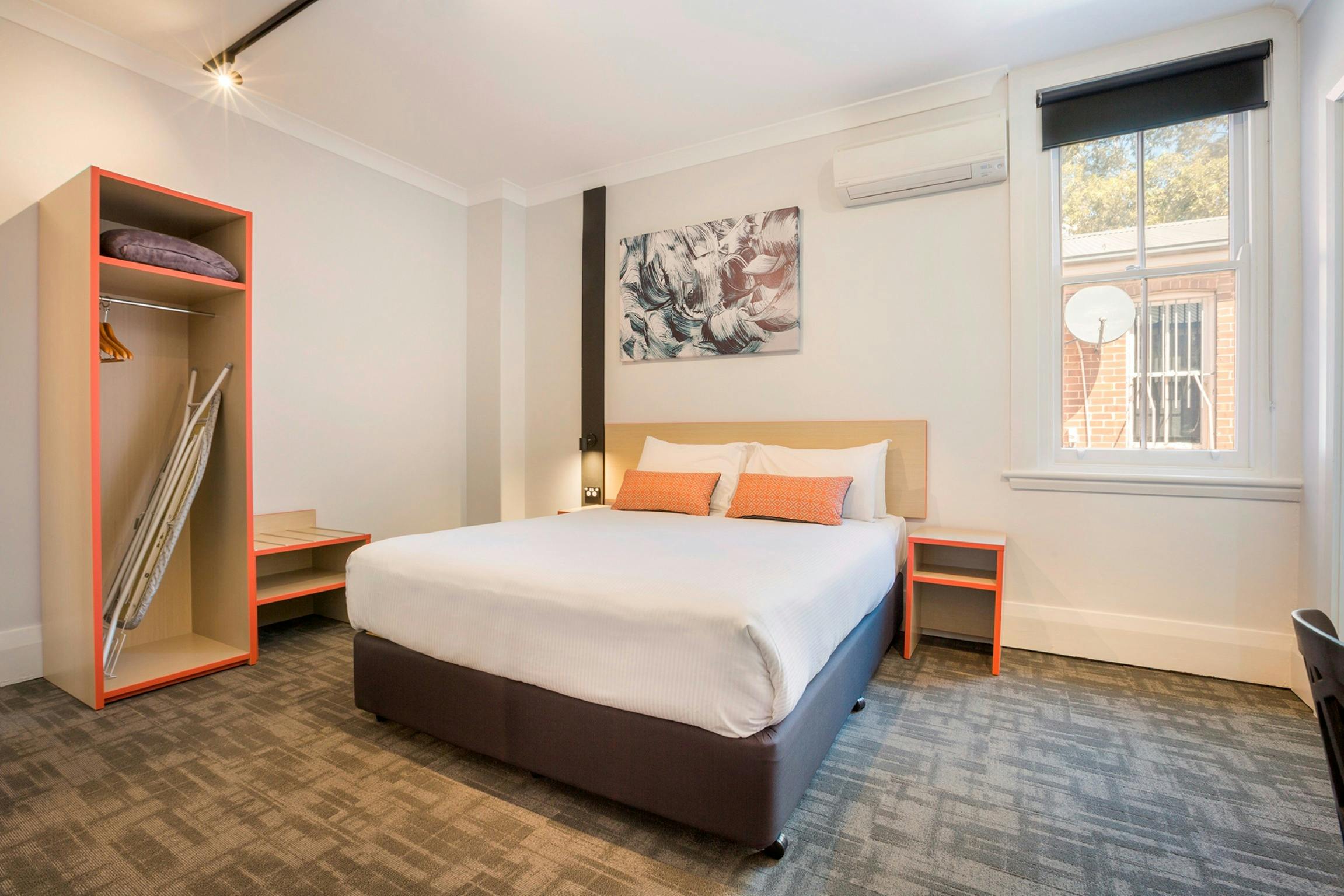 Nightcap at Regents Park Hotel