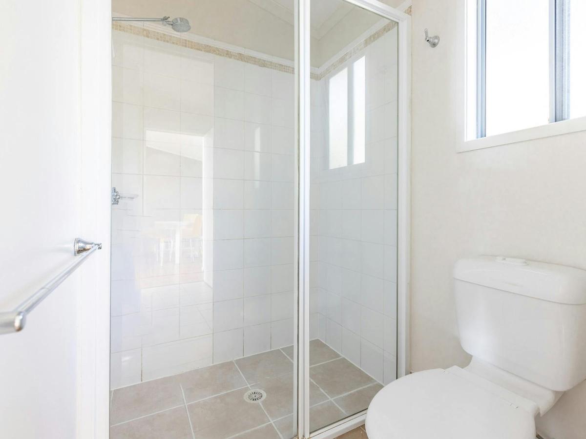 Ocean Villa - Bathroom