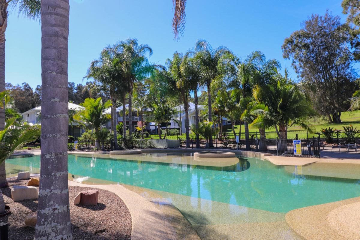 resort oasis pool