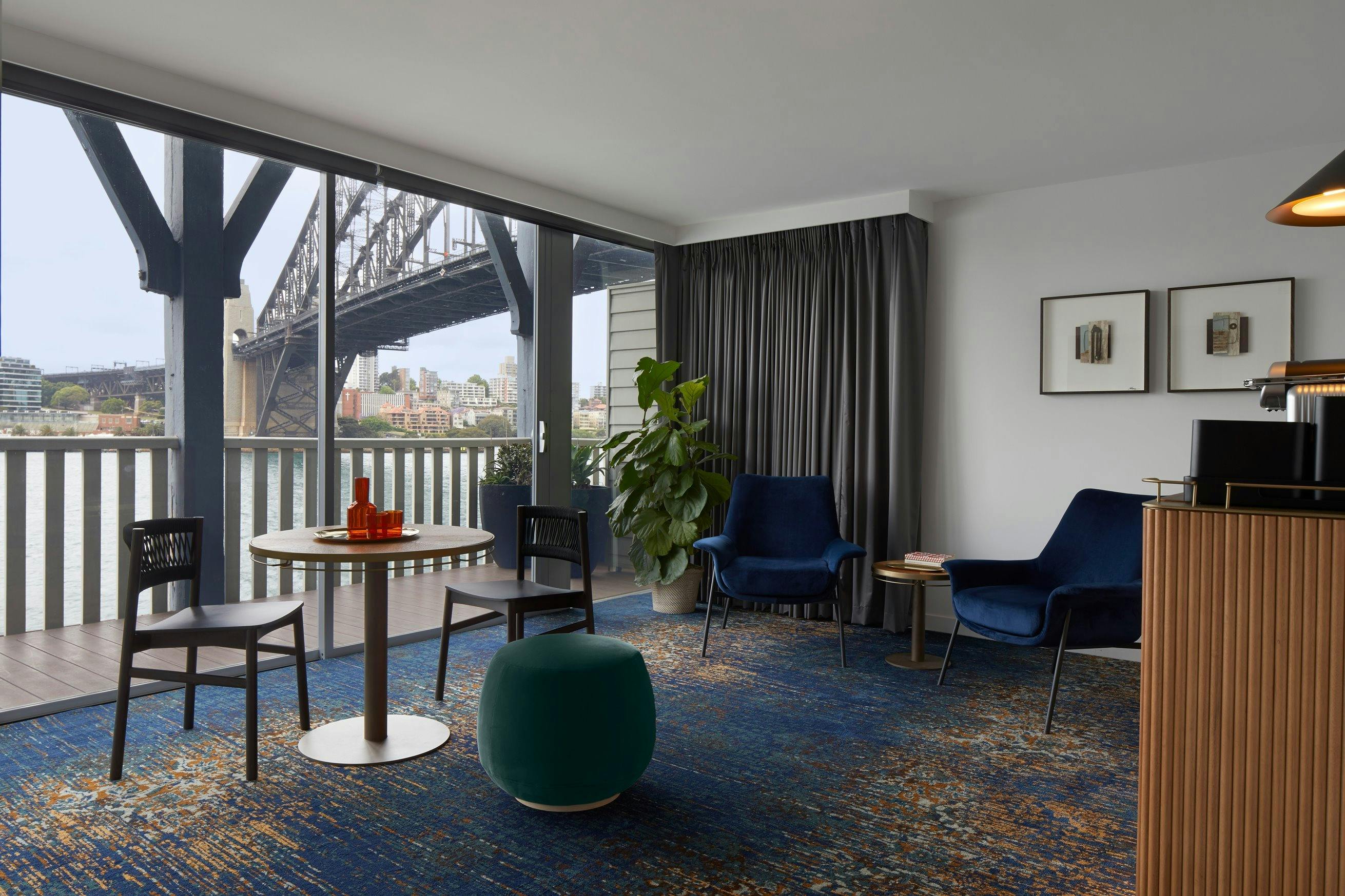 Admiral Suite Bathroom