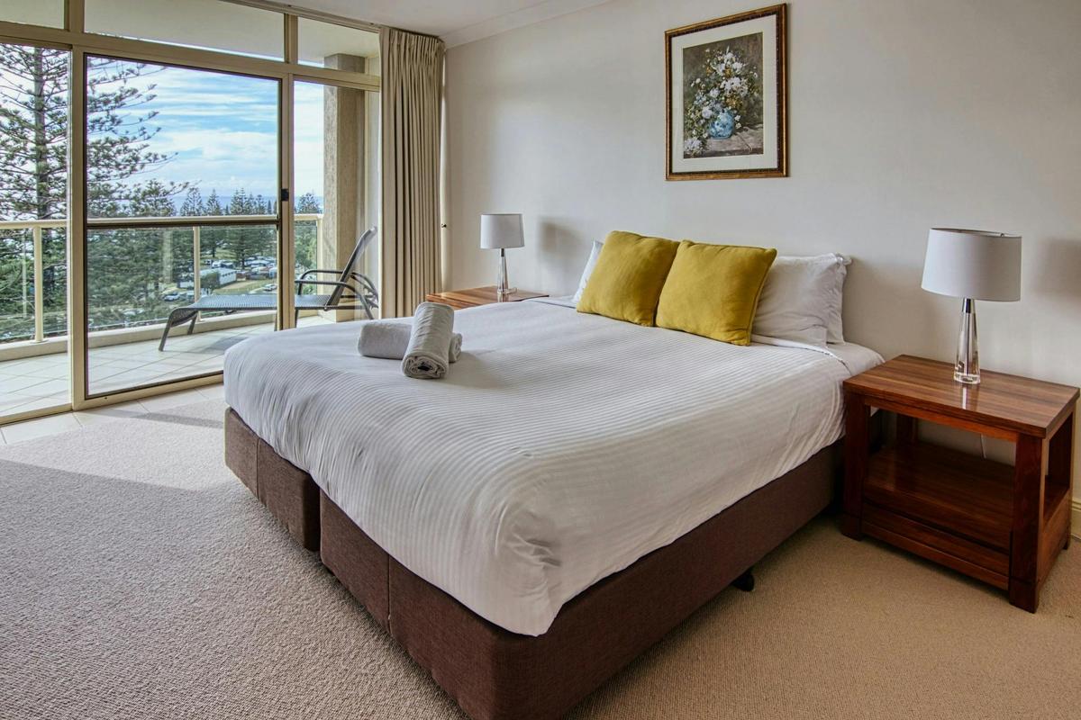 3 Bedroom Accessible Water View