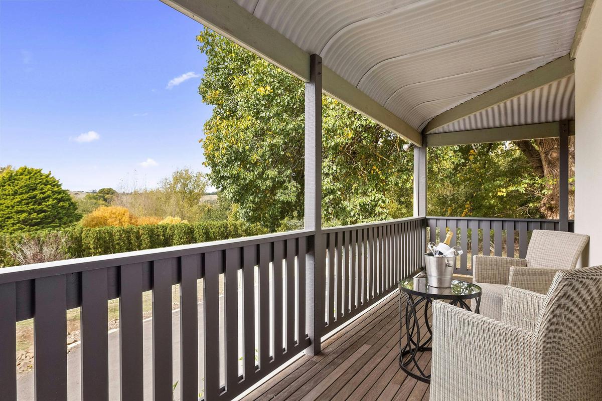 Highland King Balcony