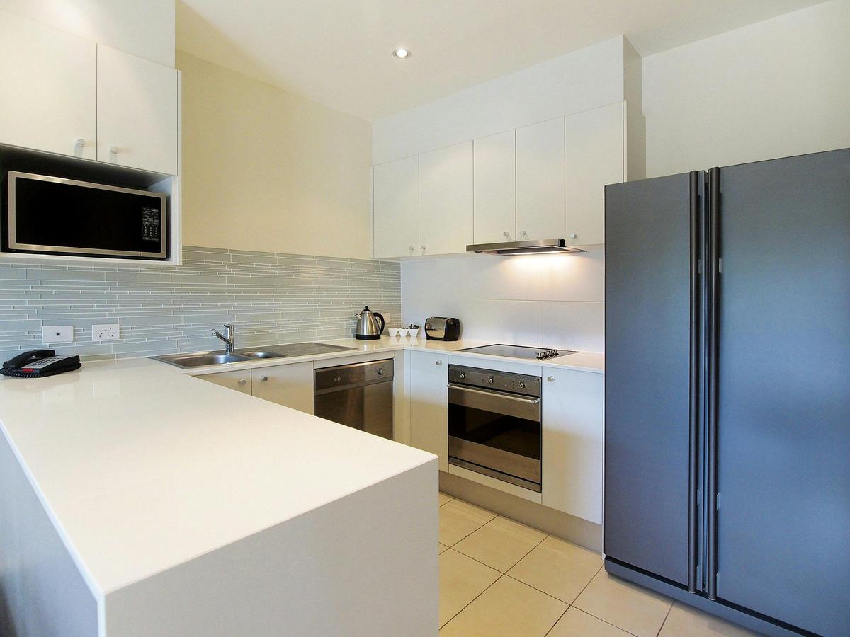 Three Bedroom Private Plunge Pool - Kitchen