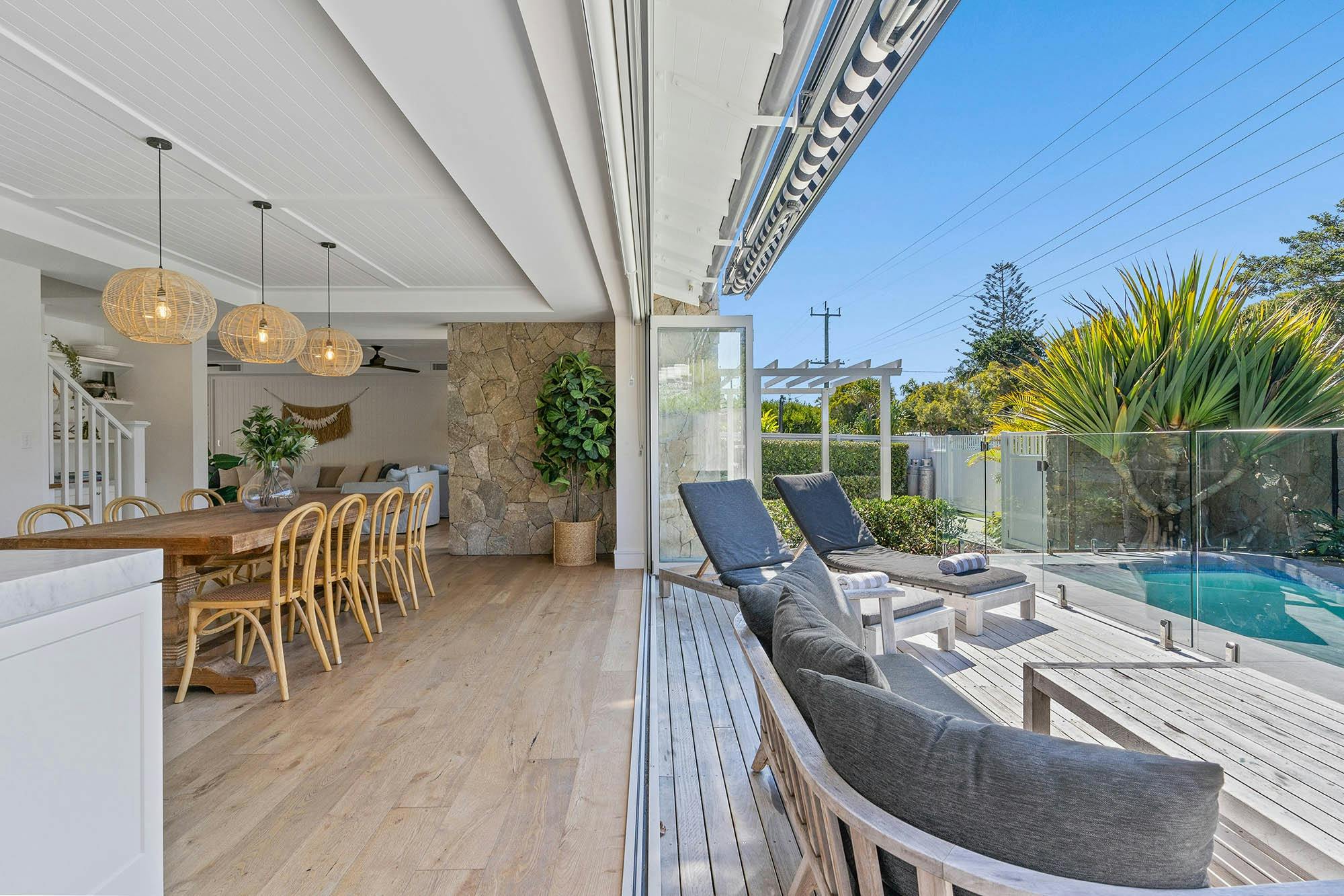 Orana - Byron Bay - Outdoor to Indoor Flow