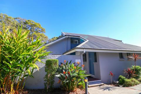 Plover Executive Deluxe Villa