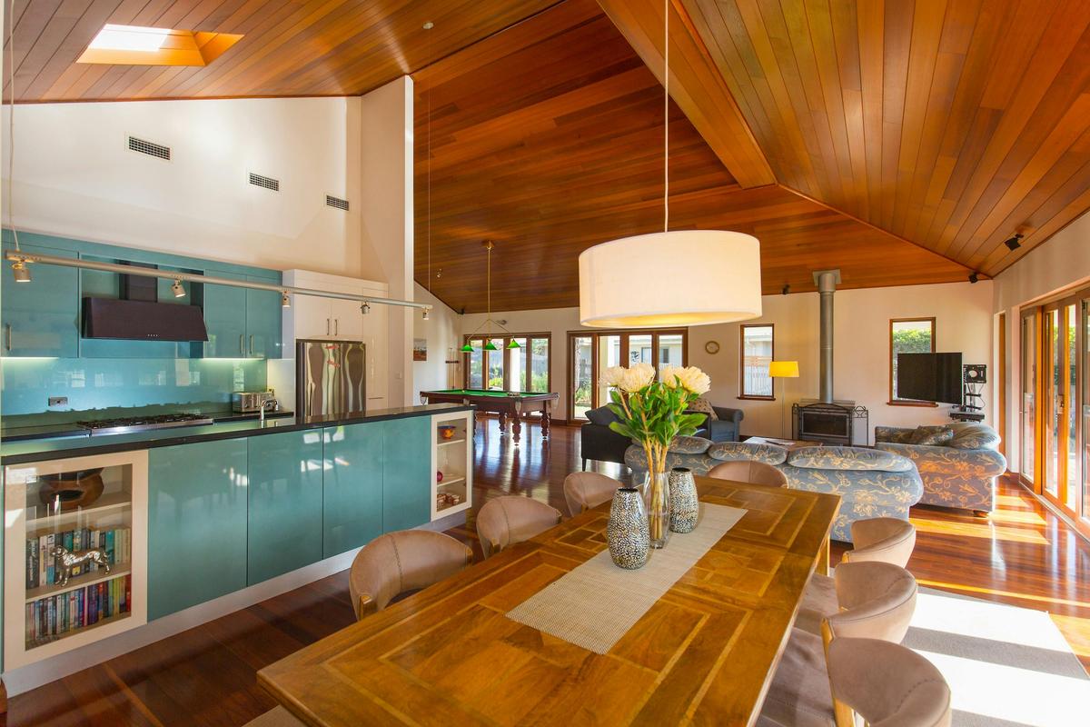 dining living