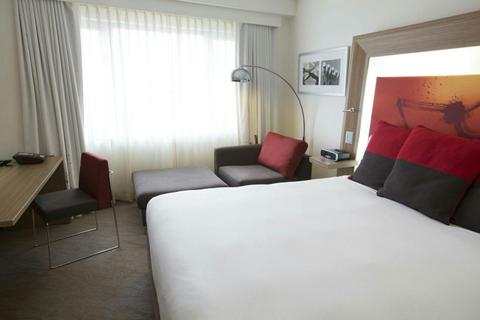 Superior King Room 
