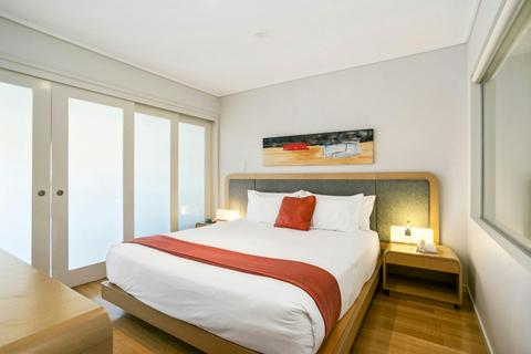 One Bedroom Spa Suite