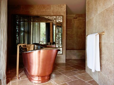 Treetops bathroom