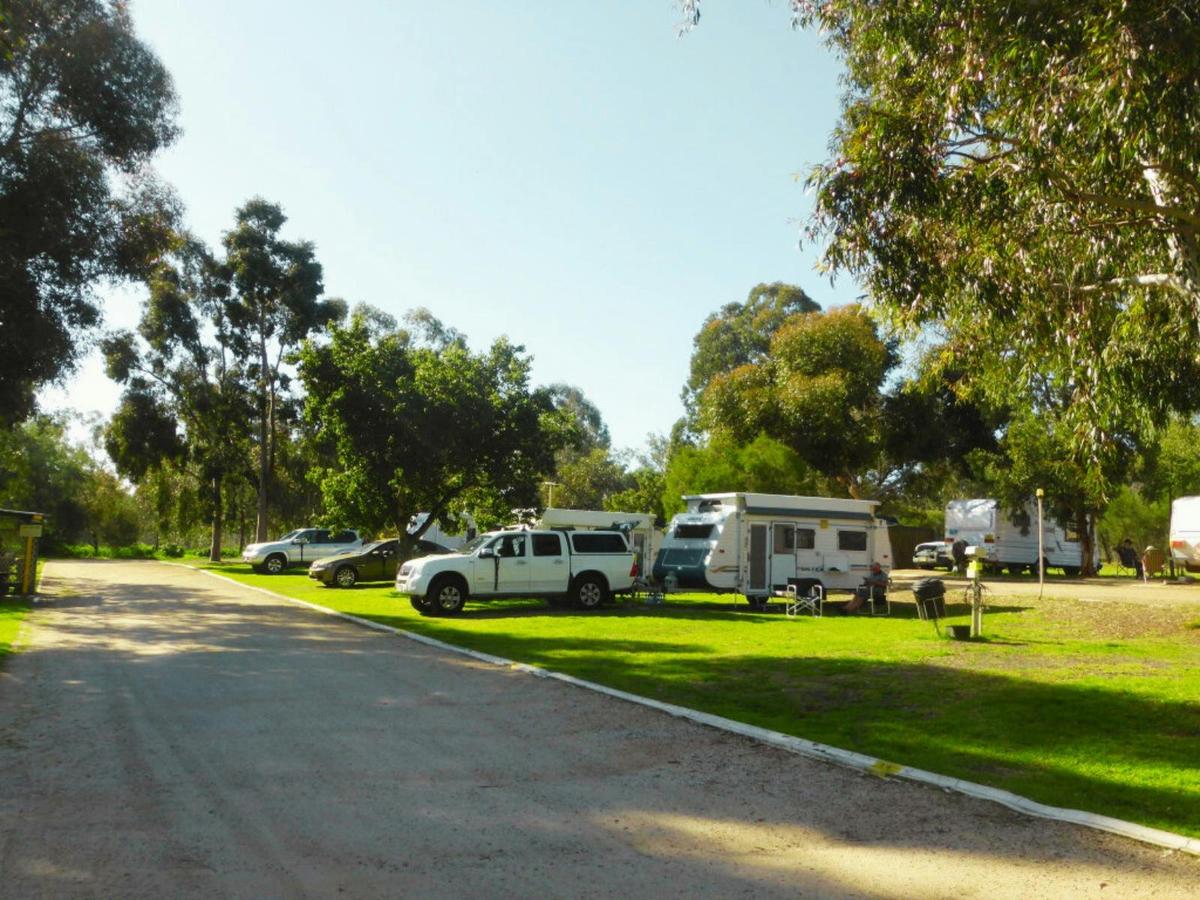 Peak Hill Caravan Park