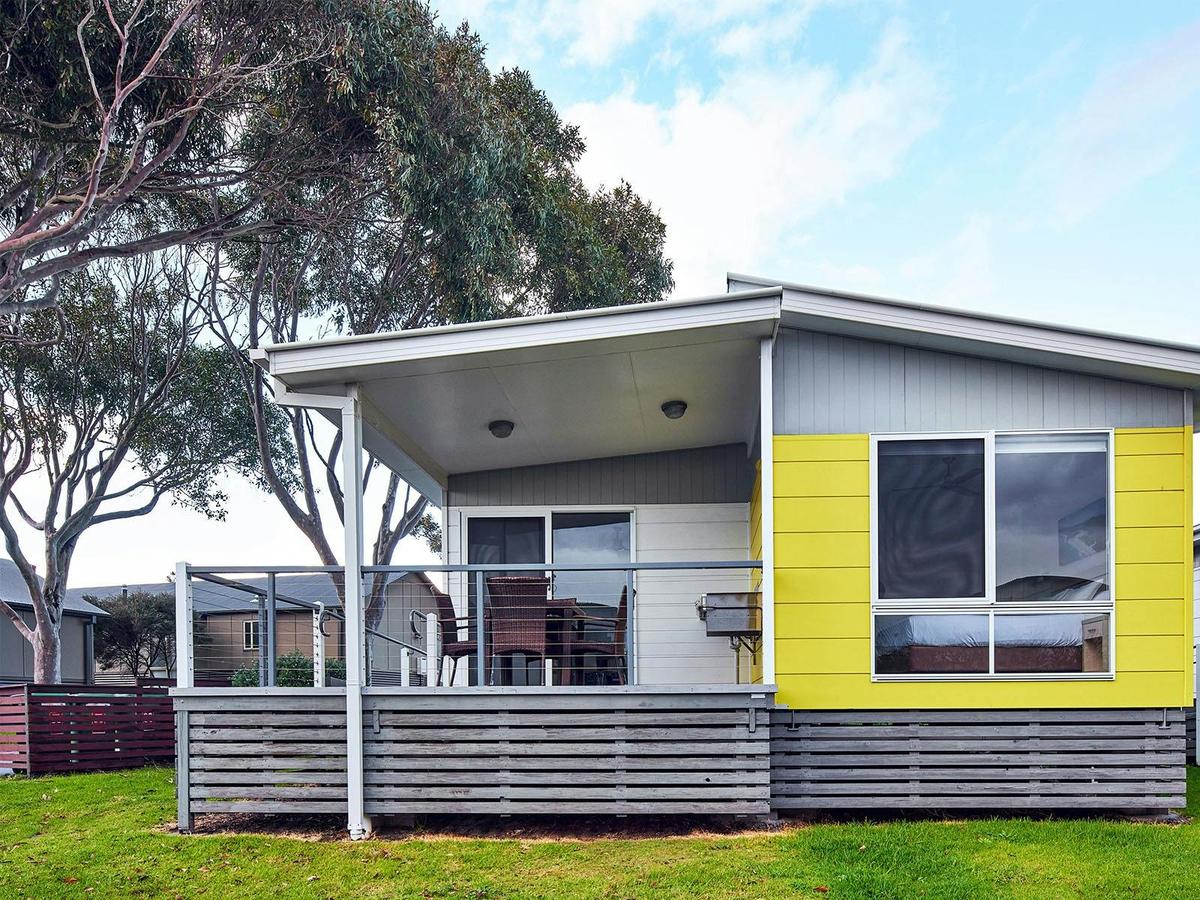 Ocean breeze accessible villa