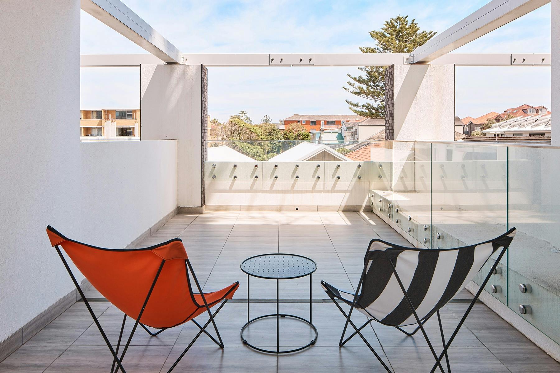 QT King Deluxe Balcony