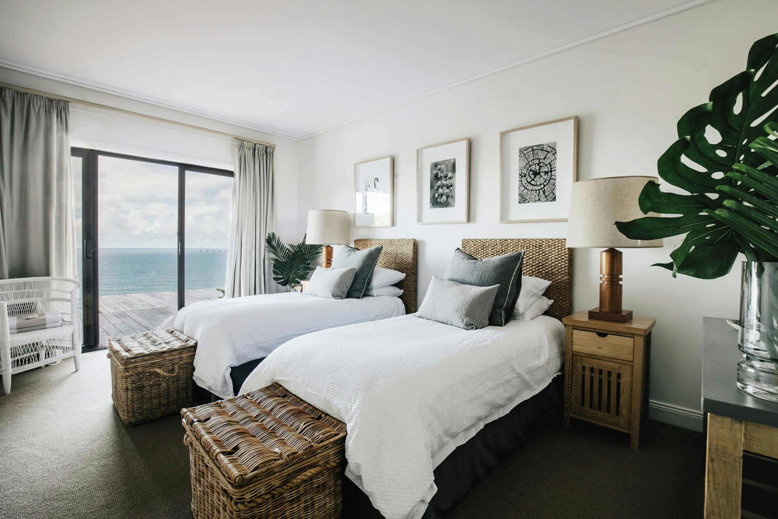 The Andrew Room - singles or king