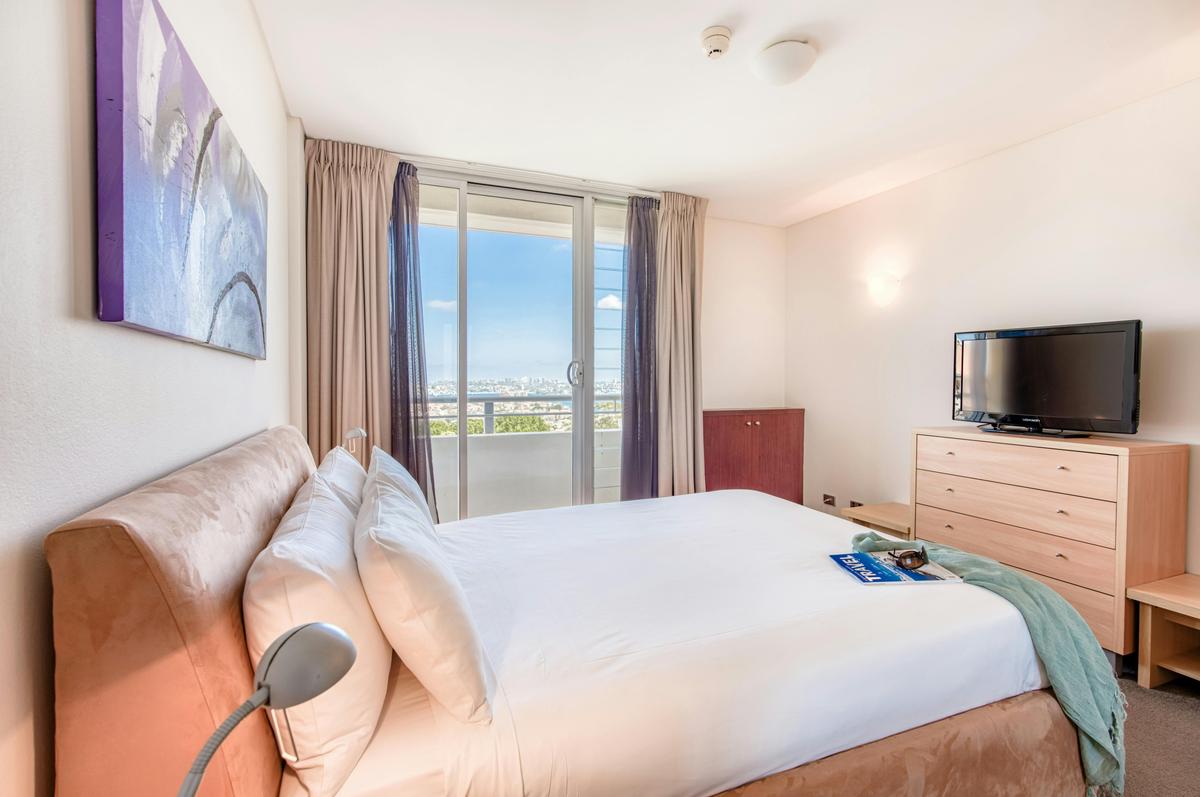 One Bedroom Harbour View