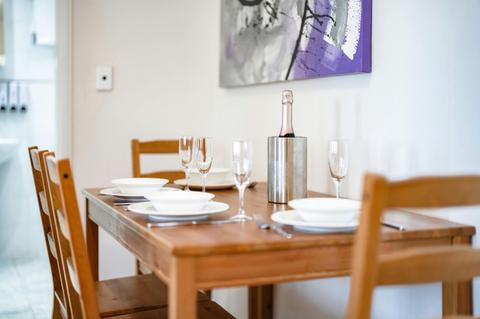 One Bedroom Apartment