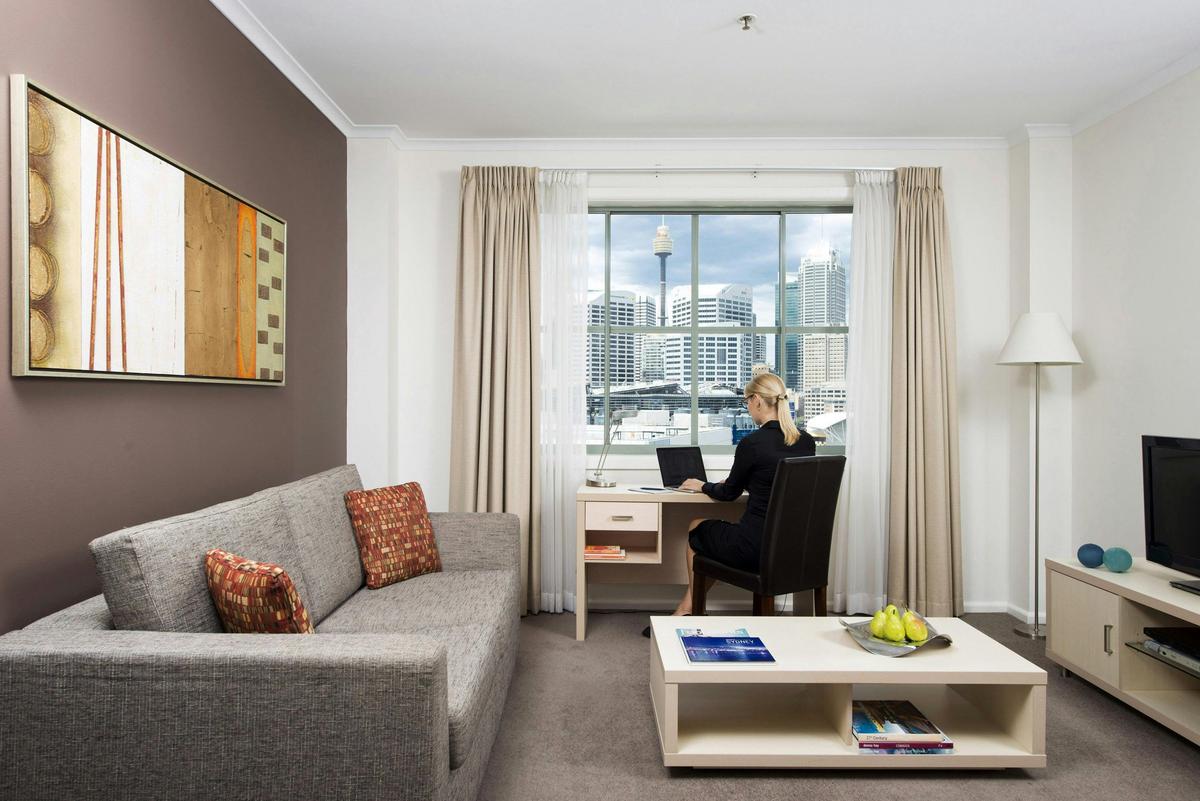 Oaks Sydney Goldsbrough Suites