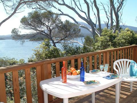 2Br Waterfront Cottage