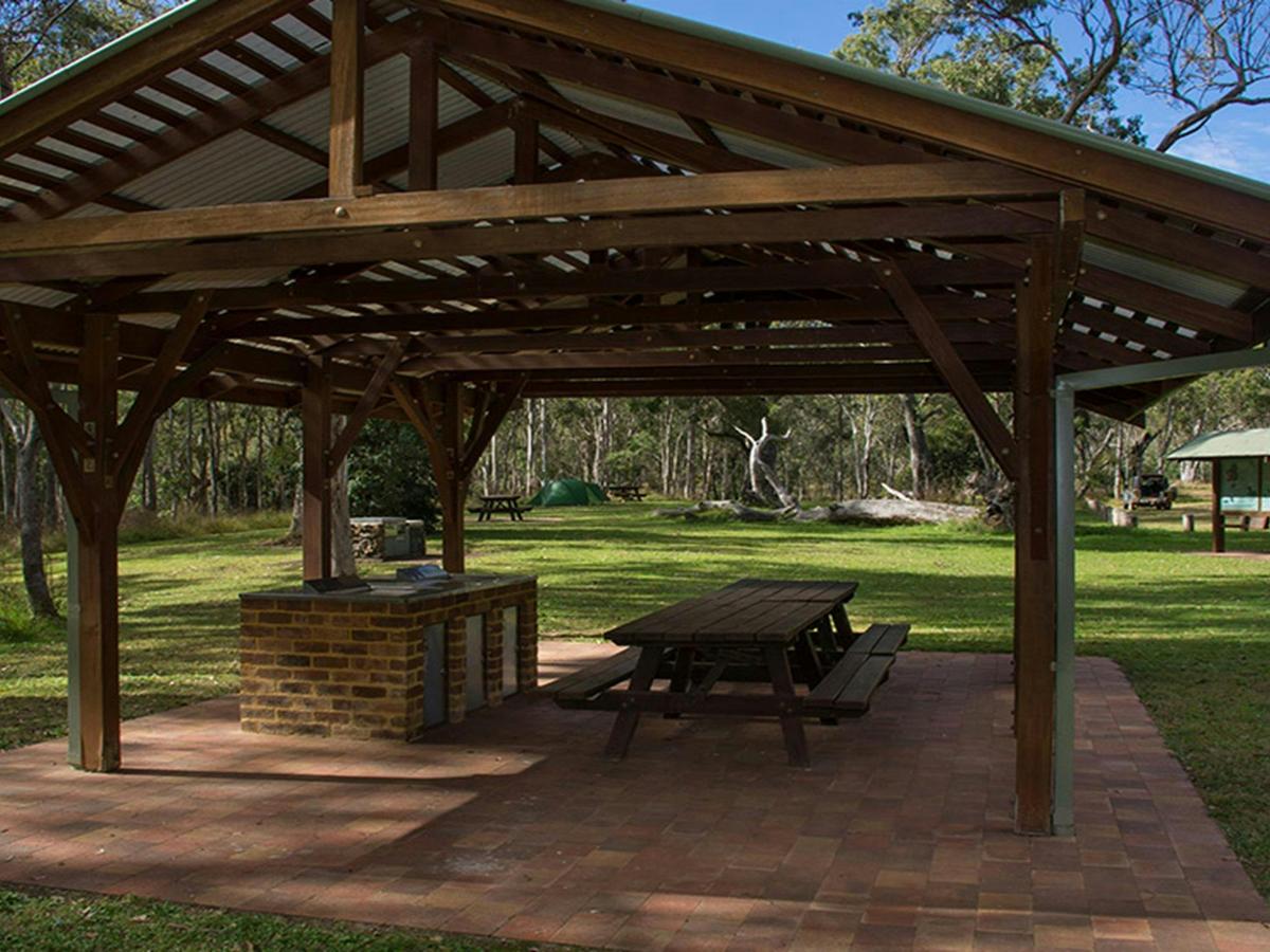 Picnic shelter with barbecues at Riverside campground and picnic area. Photo: Leah Pippos/DCCEEW
