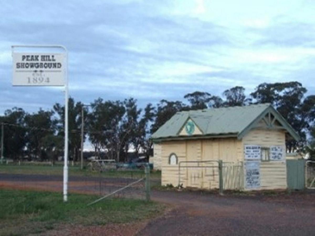 Peak Hill Showground