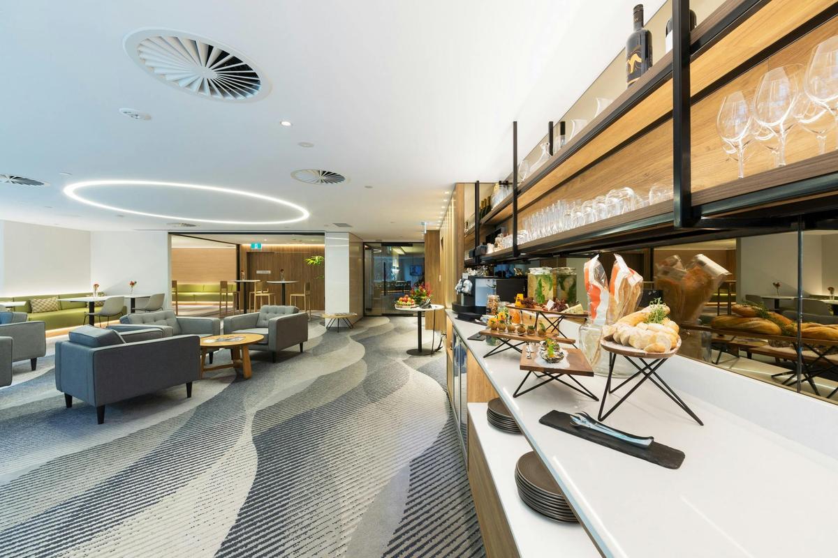 Executive Lounge
