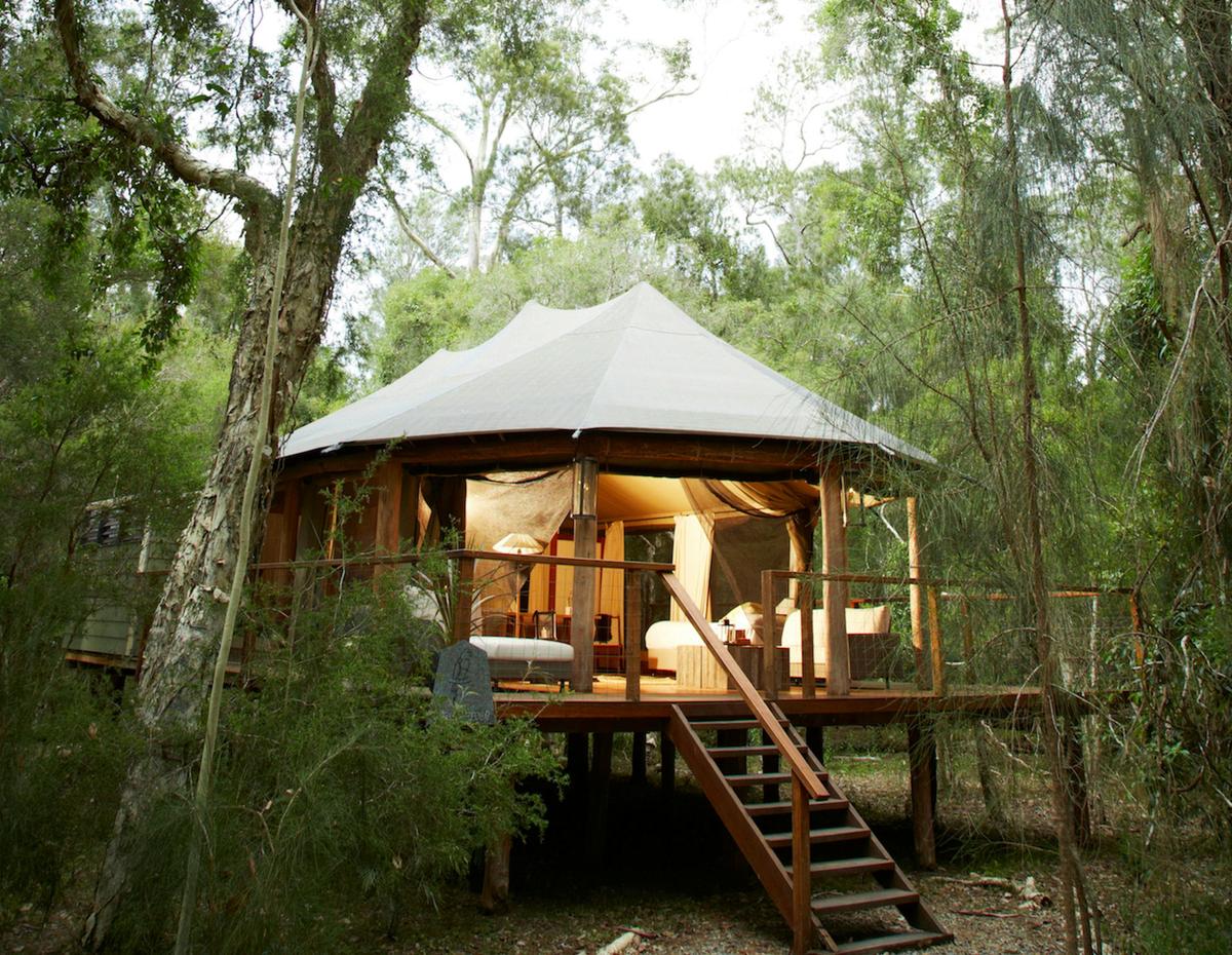 King Deluxe Safari tent_Exterior