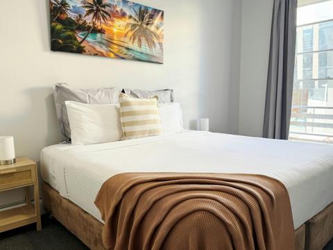 Port Macquarie Hotel, Port Macquarie NSW - Signature King Room with Ensuite