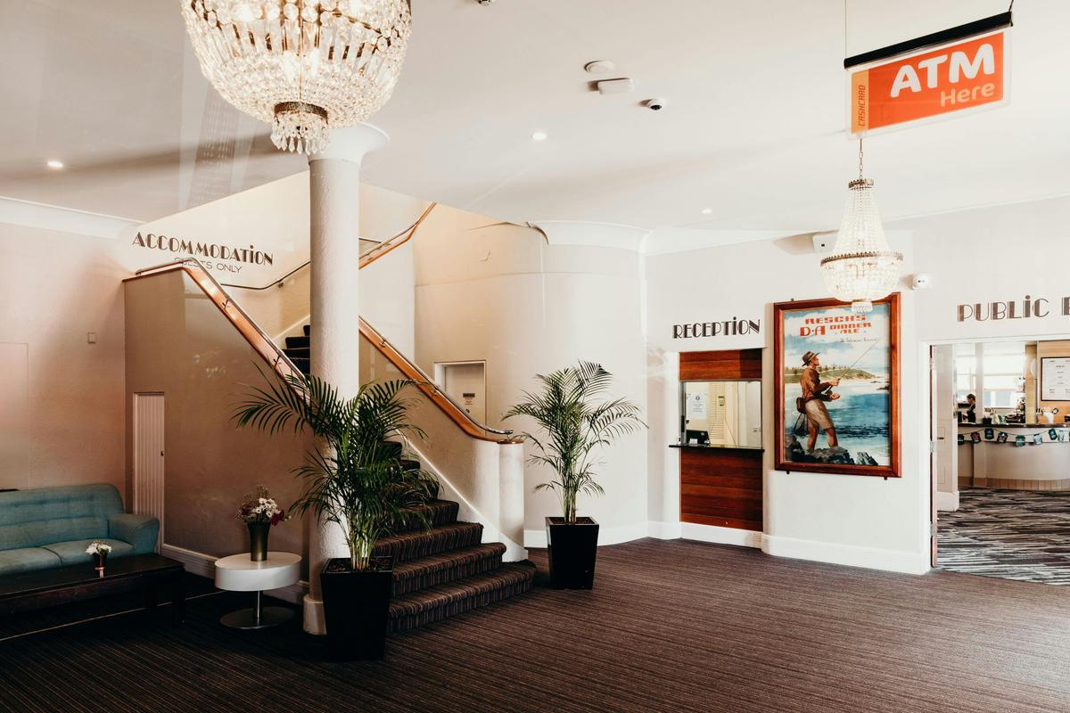 Port Macquarie Hotel, Port Macquarie NSW - Reception