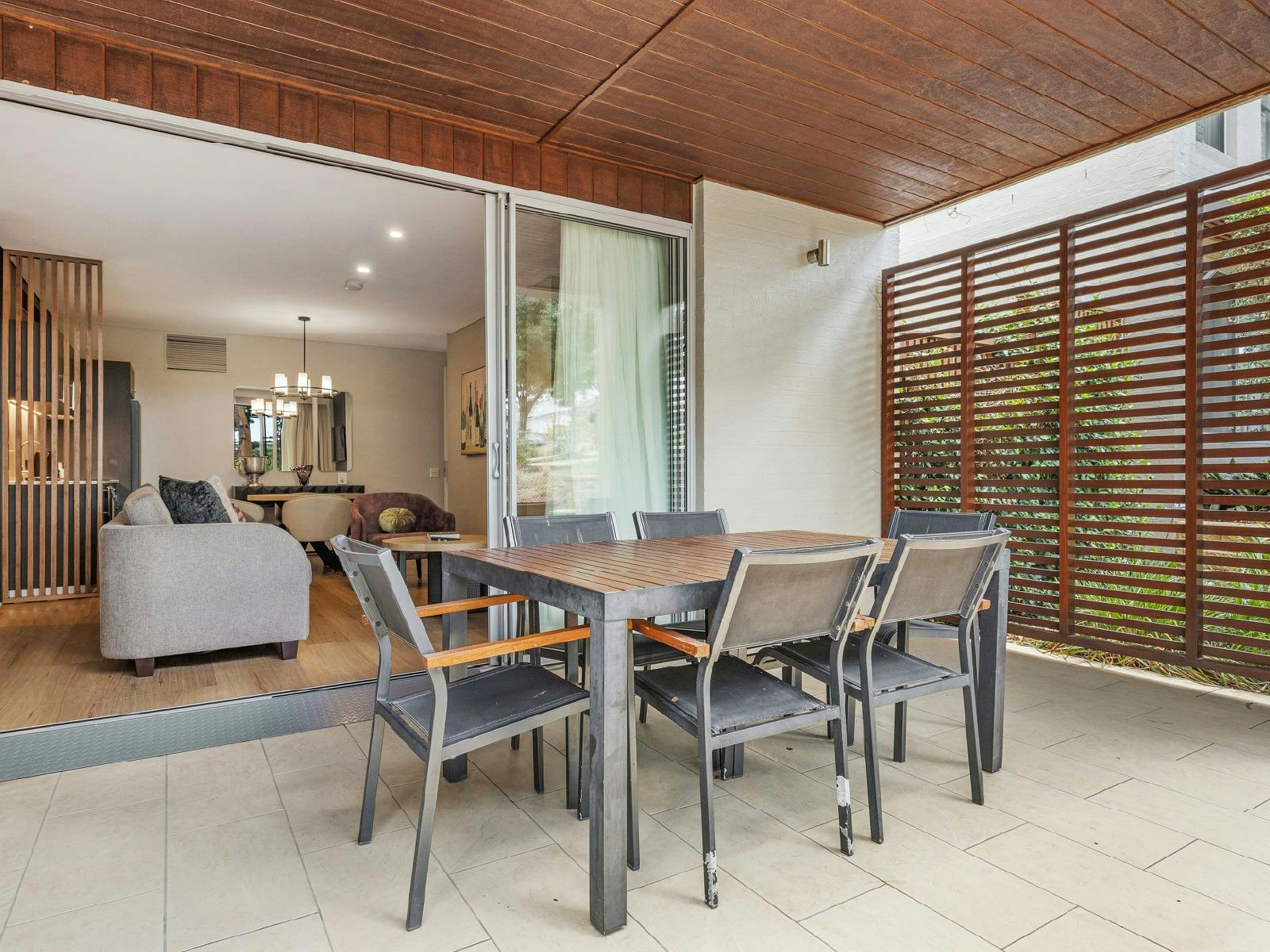 Peppers Hunter Valley outdoor alfresco area