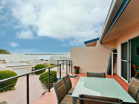 Sandalwood - Culburra Beach