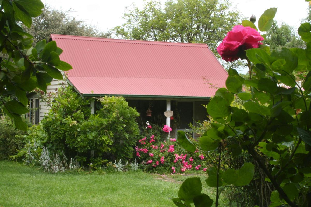 Poppy's Cottage Farmstyle B&B