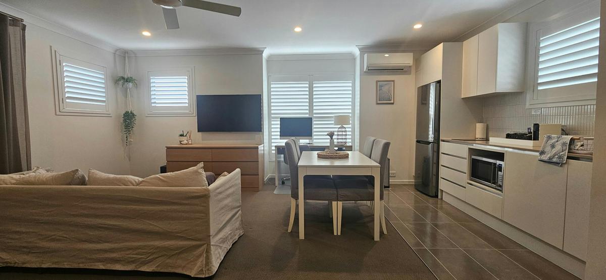 Living Area - Rosedale Retreat