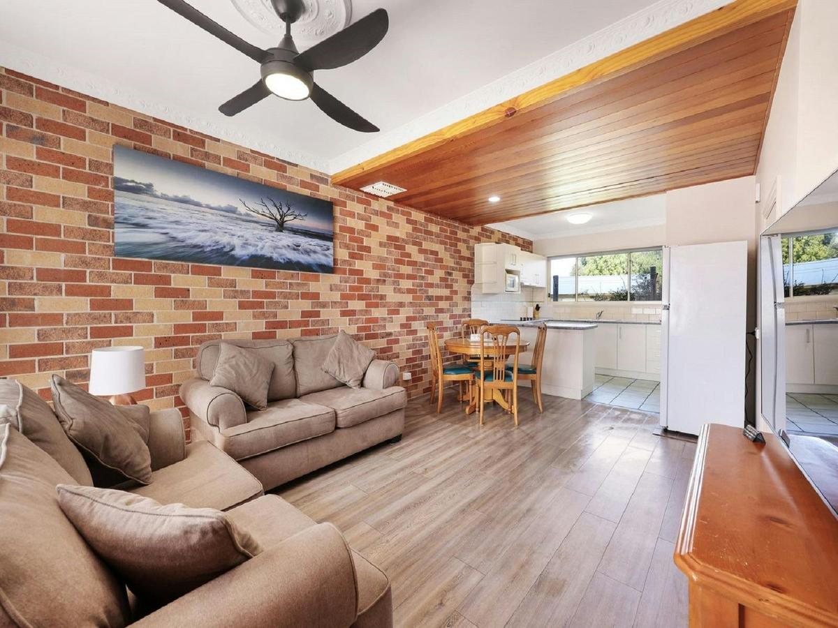 view inside one Bedroom Townhouse