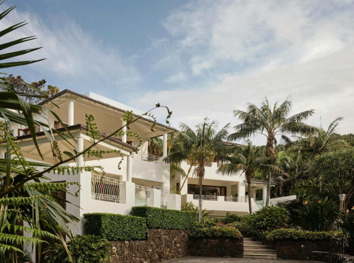 Raes Guesthouses