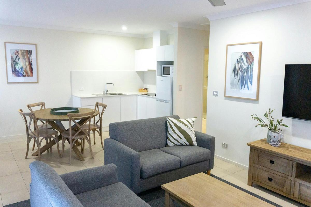 One Bedroom Suite Plus