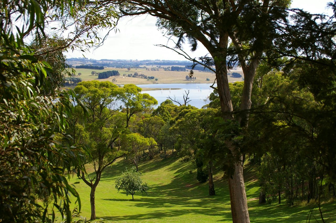 lake oberon