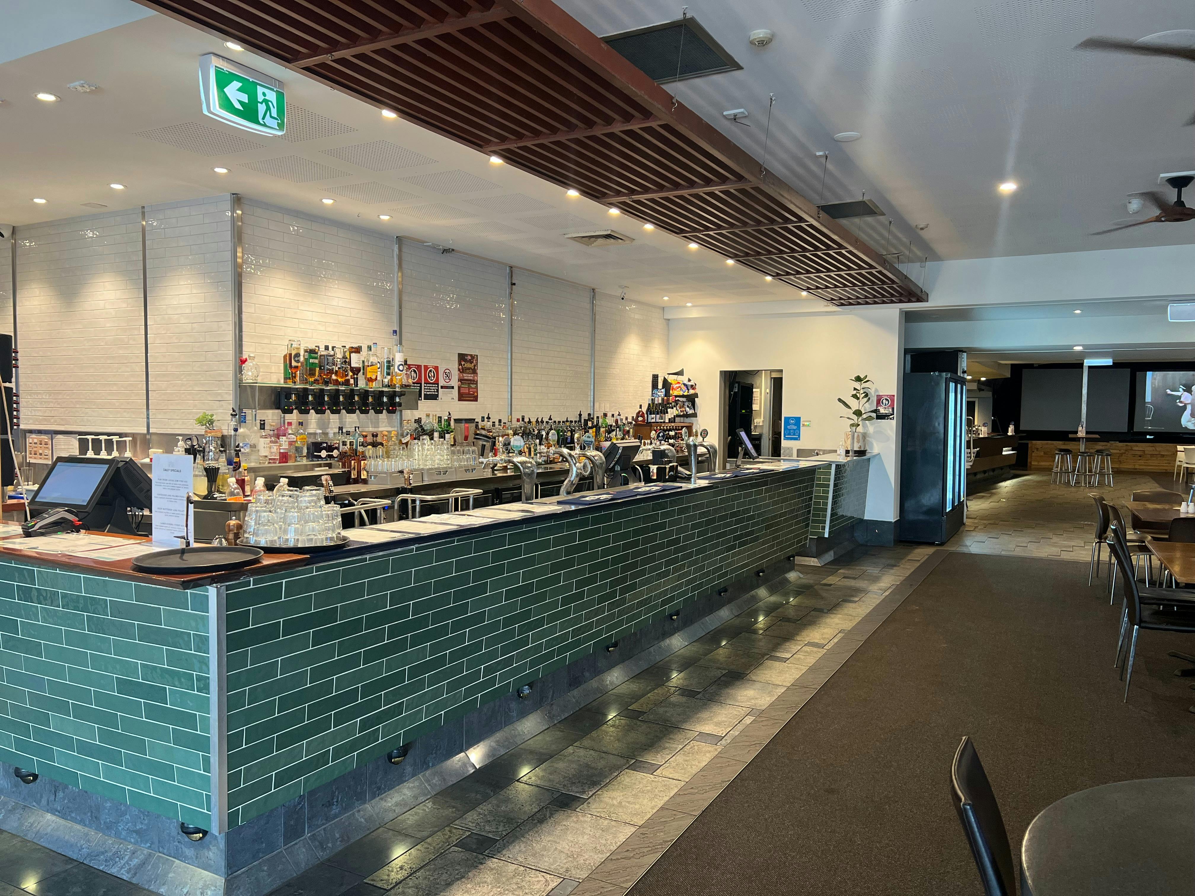 Plantation Hotel, Coffs Harbour NSW - Sports Bar