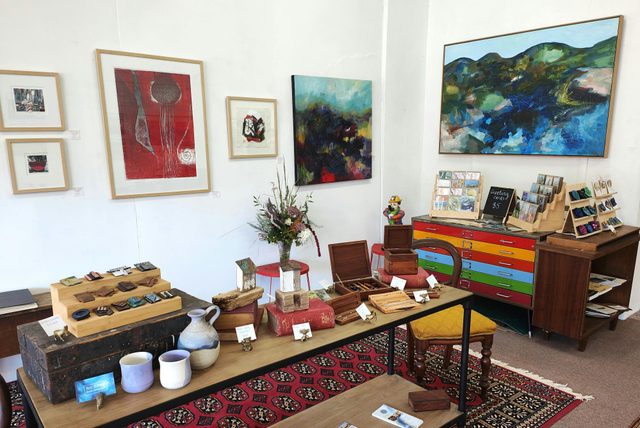Gallery on Dowling