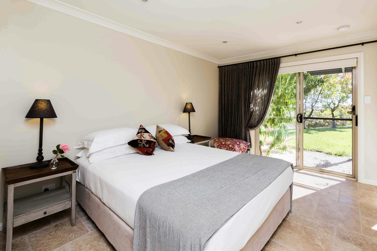 Rosby Guesthouse & Studio