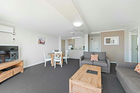 1 Bedroom living room