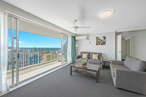 1 Bedroom Waterview living room