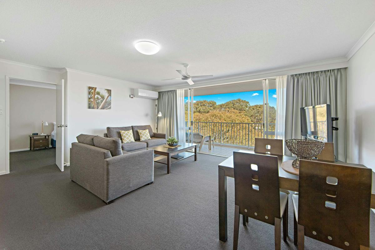 1 Bedroom Living area
