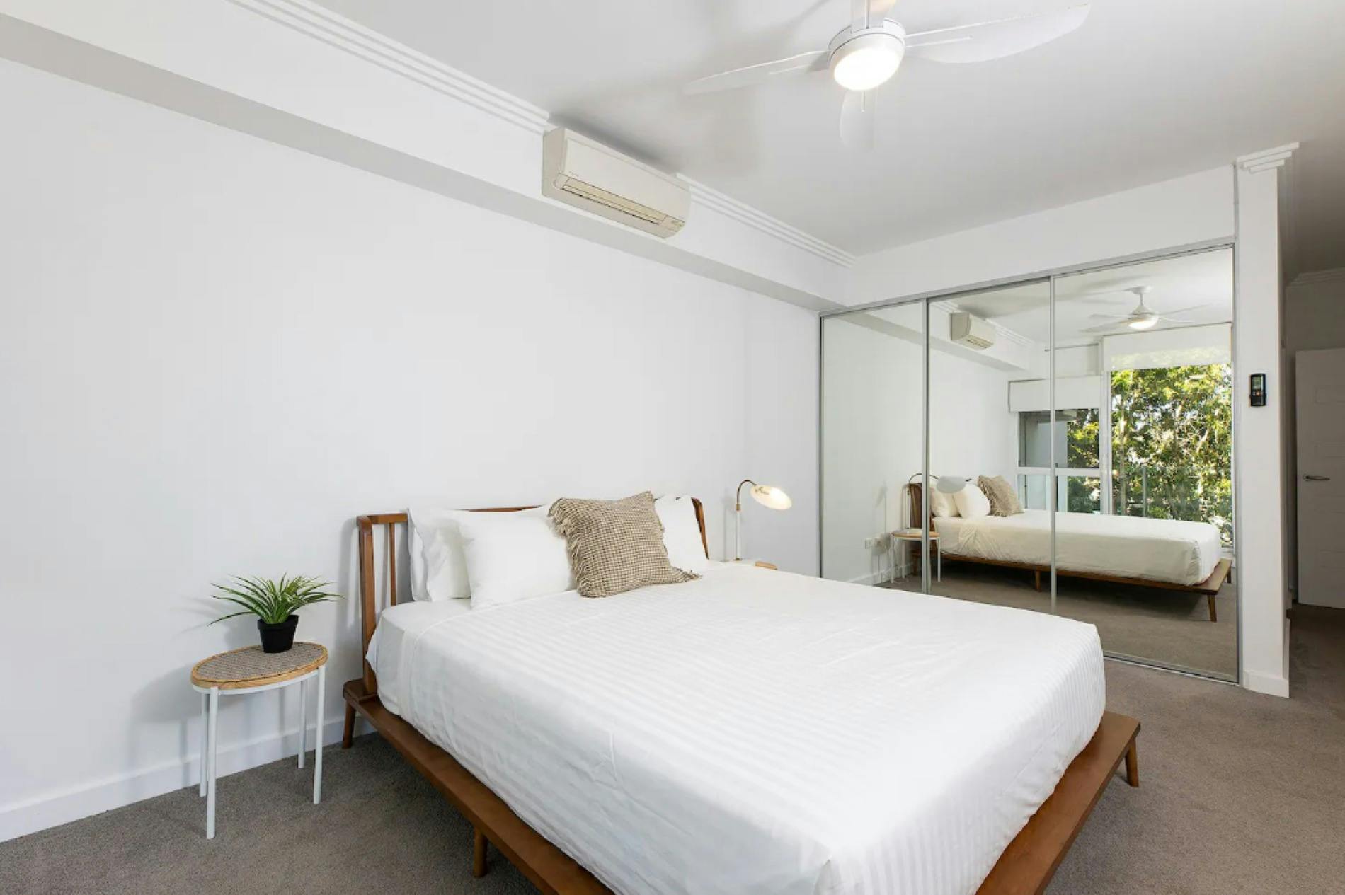 Master bedroom with King bed