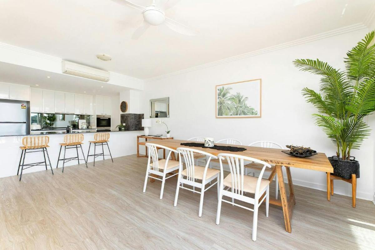 Dining and kitchen area