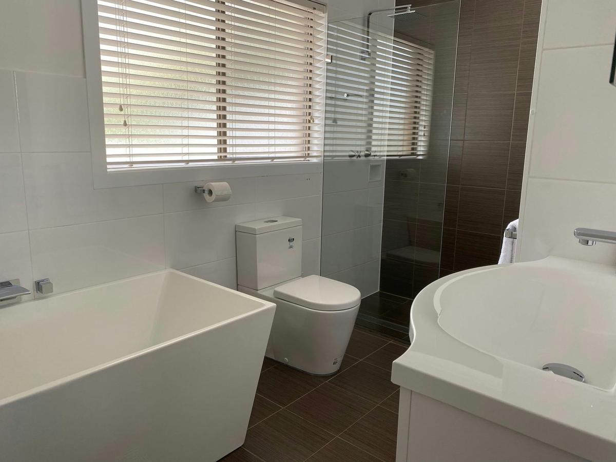 Room 2 or Queen Room